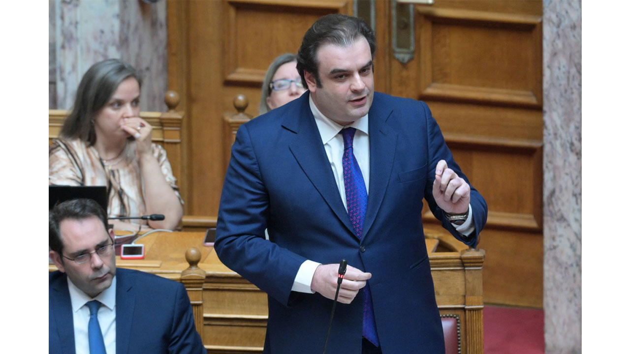Κυριάκος Πιερρακάκης : «Είστε συκοφάντες, τοξικοί και αδιάβαστοι» – Τοποθέτηση σε ερώτηση των Αλέξη Χαρίτση και Ανδρέα Βορύλλα