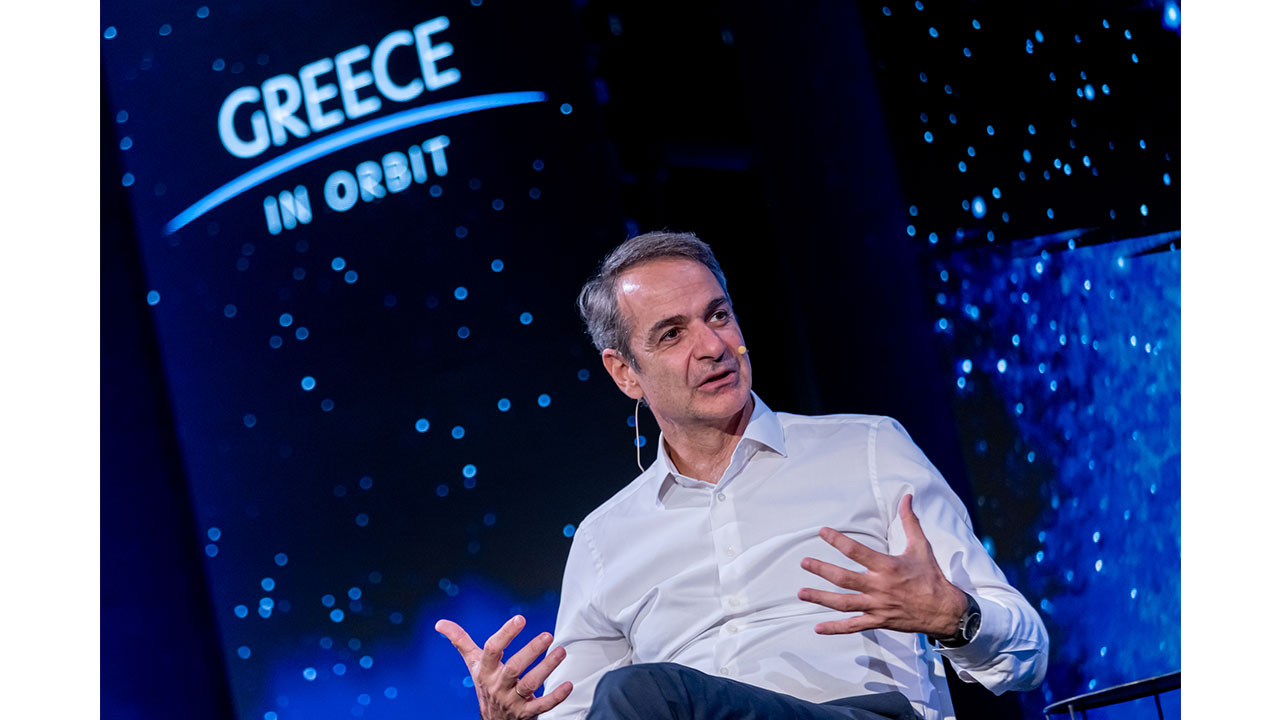 Greece In Orbit – Η Ελλάδα σε Τροχιά