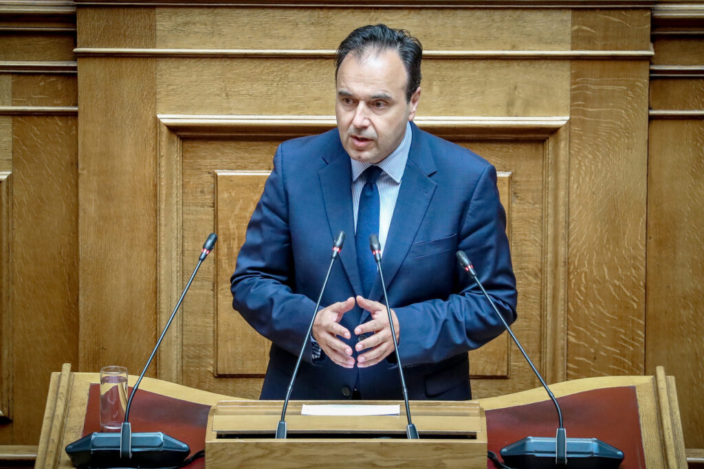 Δημήτρης Παπαστεργίου: «Η Τεχνητή Νοημοσύνη χρειάζεται κανόνες που προστατεύουν τους πολίτες και ταυτόχρονα απελευθερώνουν την καινοτομία»