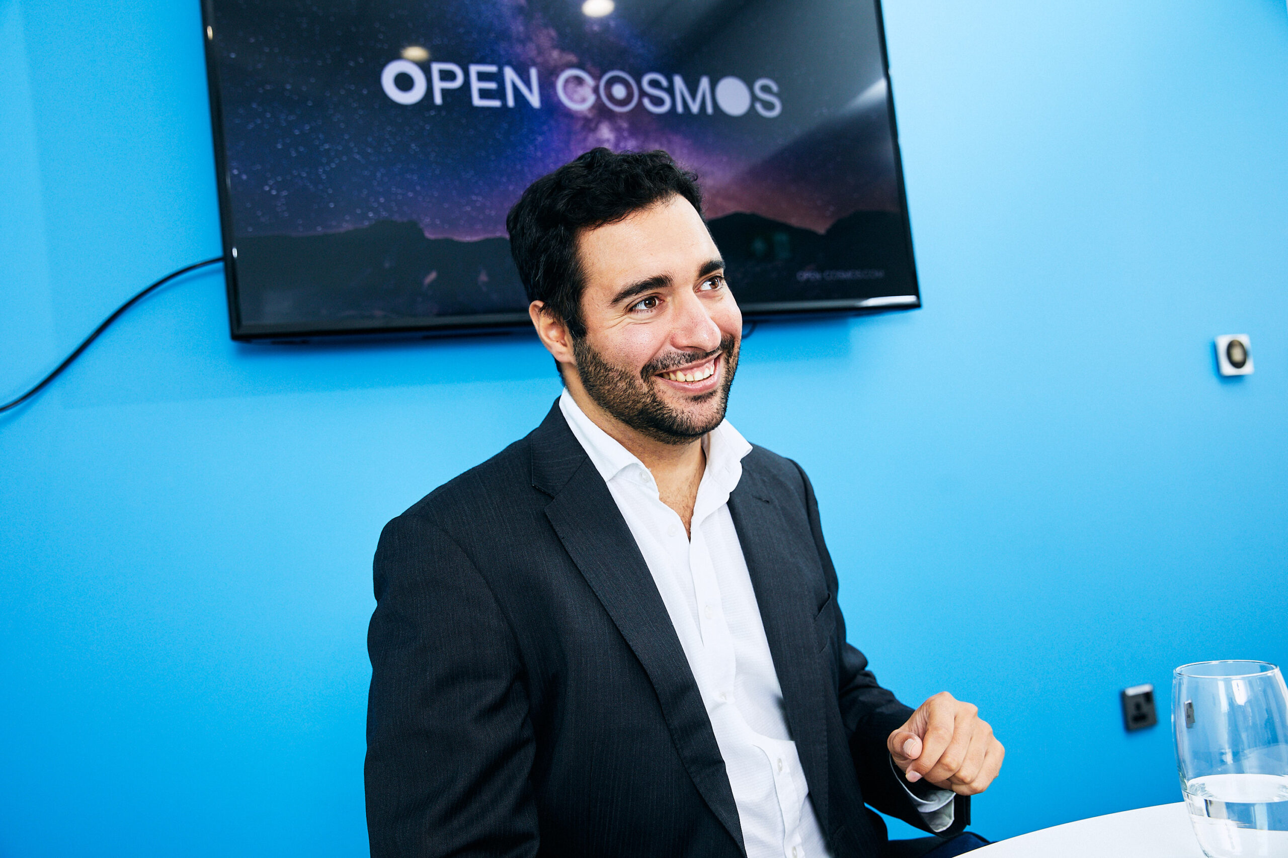 Η Open Cosmos αντλεί 300 εκατ. ευρώ για να επιταχύνει την παροχή επιχειρησιακών πληροφοριών και συνδεσιμότητας από το διάστημα σε πραγματικό χρόνο